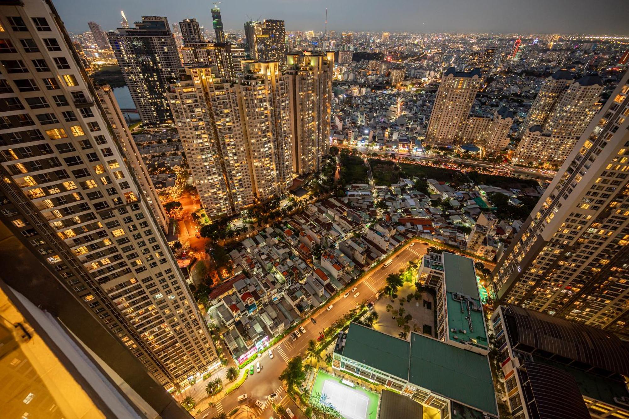 Vinhomes Landmark High-End Apartment By Cr Concept Apartment