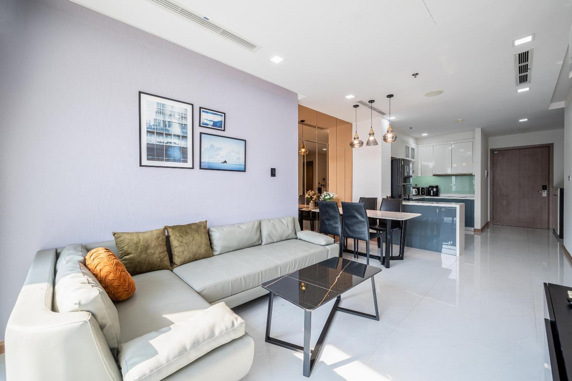 Vinhomes Landmark High-End Apartment By Cr Concept *
