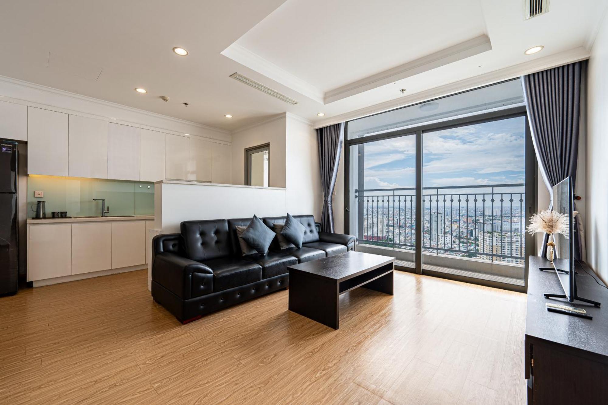 Vinhomes Landmark High-End Apartment By Cr Concept Apartment