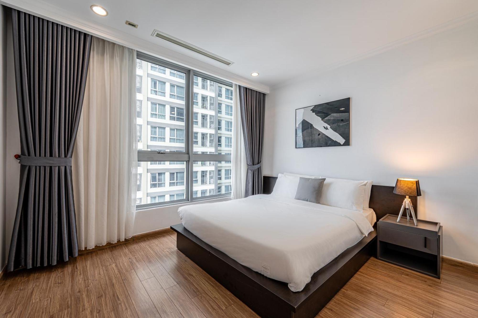 Apartment Vinhomes Landmark High-End Apartment By Cr Concept *