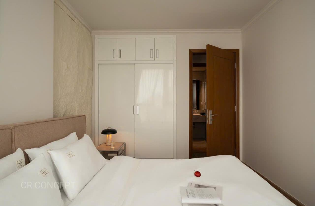 Apartment Vinhomes Landmark High-End Apartment By Cr Concept *